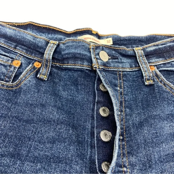 LEVI'S Wedgie Straight Jeans - Medium Destructed - 32 - Picture 6 of 10